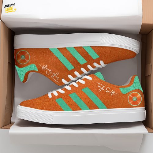 The life of a showgirl Smith Shoes